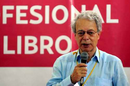 Llamó Frei Betto a producir literatura de resistencia política Llamó Frei Betto a producir literatura de resistencia política